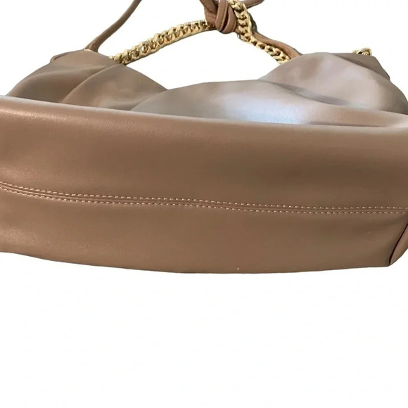 Moda Luxe vegan leather handbag, like new - Picture 2 of 8